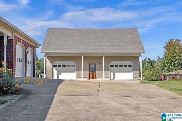 952 6TH STREET, Pleasant Grove, AL 35127
