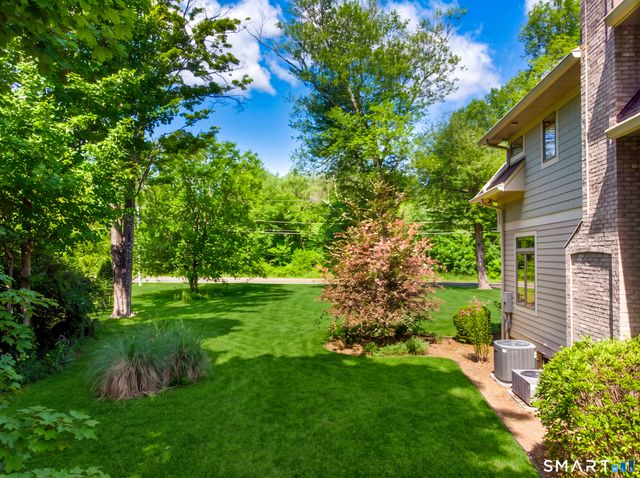 116 North Main Street, East Granby, CT 06026