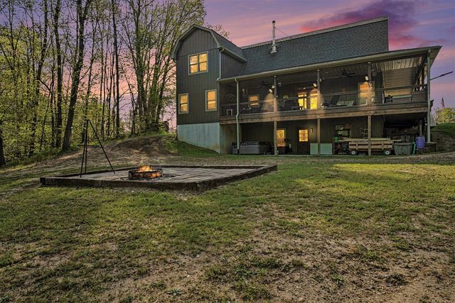 53649 Flatbush Road, Marcellus, MI 49067