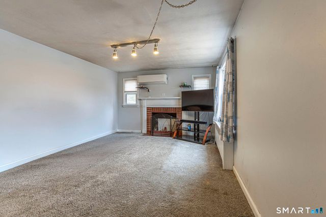 190 Chestnut Street, Manchester, CT 06040