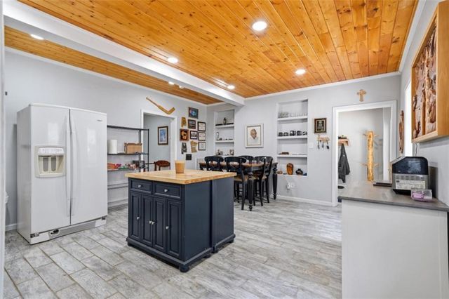 387 Leonard Evans Road, Ellijay, GA 30540