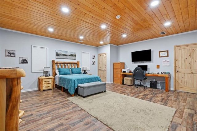 387 Leonard Evans Road, Ellijay, GA 30540