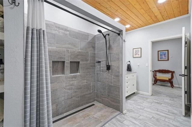 387 Leonard Evans Road, Ellijay, GA 30540