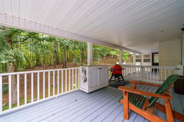 387 Leonard Evans Road, Ellijay, GA 30540
