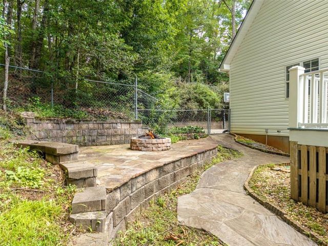 387 Leonard Evans Road, Ellijay, GA 30540