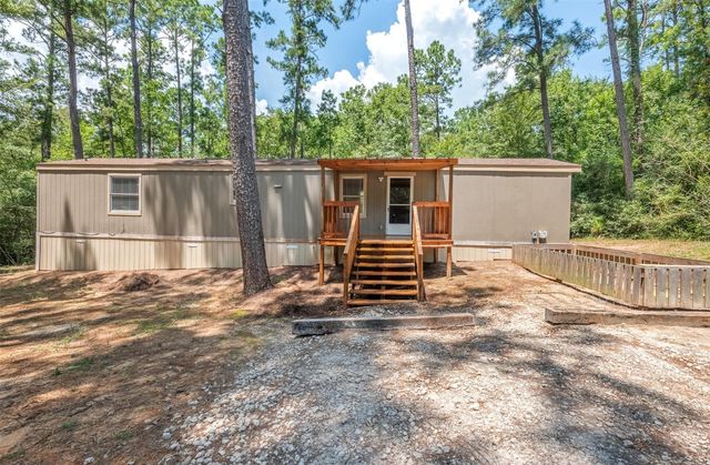 350 Oak Tree Drive, Point Blank, TX 77364