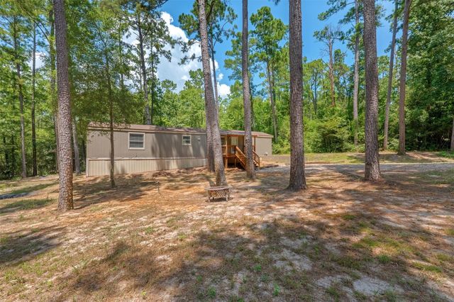 350 Oak Tree Drive, Point Blank, TX 77364