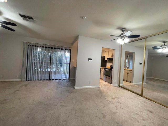 2416 Shadow Ln 74, Antioch, CA 94509