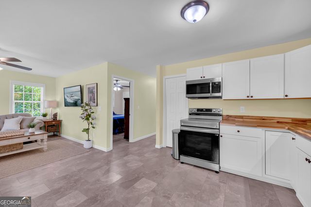 530 Grandview Avenue, Mount Airy, GA 30563