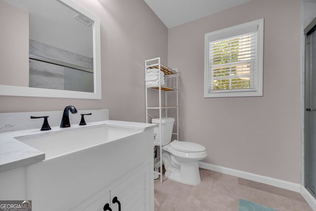 530 Grandview Avenue, Mount Airy, GA 30563
