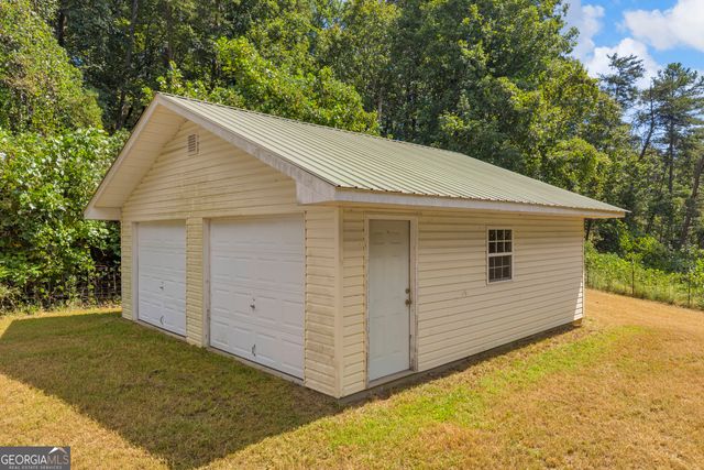 530 Grandview Avenue, Mount Airy, GA 30563
