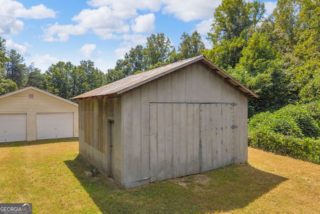 530 Grandview Avenue, Mount Airy, GA 30563