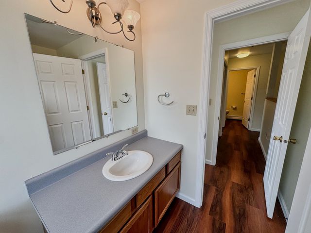 106 Park St Unit 2, Bennington, VT 05201