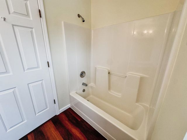 106 Park St Unit 2, Bennington, VT 05201