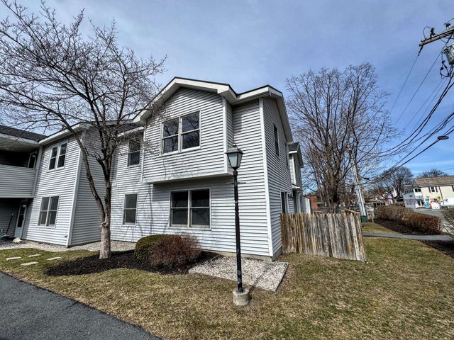 106 Park St Unit 2, Bennington, VT 05201
