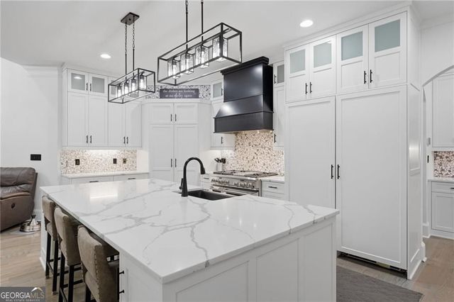 2885 Manor Bridge Drive, Milton, GA 30004