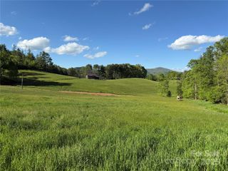 99999 Bakers Creek Road, Burnsville, NC 28714