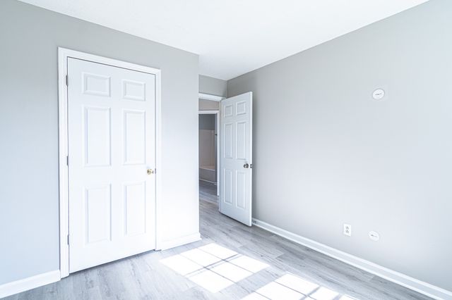 815 Iris Ln, Clarksville, TN 37042