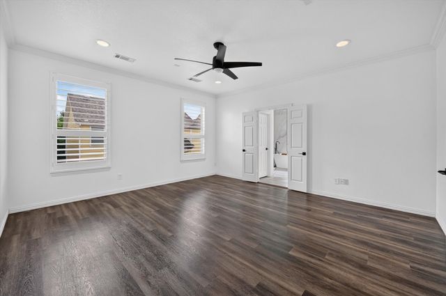 2208 Grizzly Run Lane, Euless, TX 76039