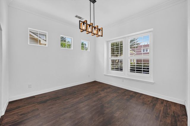2208 Grizzly Run Lane, Euless, TX 76039