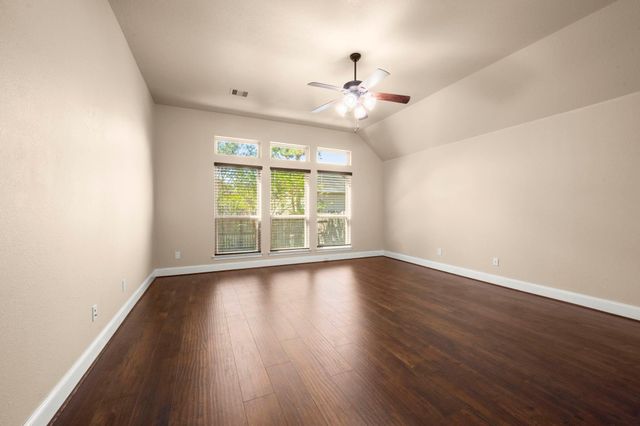 110 Logan Pass Court, Montgomery, TX 77316