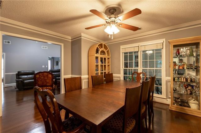5677 Fairwood Drive NW, Acworth, GA 30101