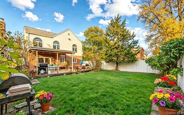 119-20 9th Avenue, College Point, NY 11356