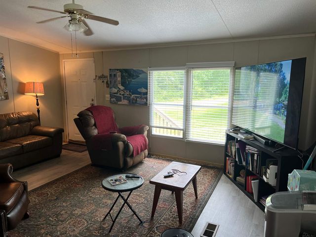 138 CR 2279, Tyler, TX 75705