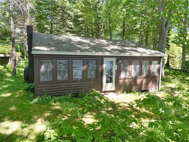 7527 Lake Bluff Road, Huron, NY 14590
