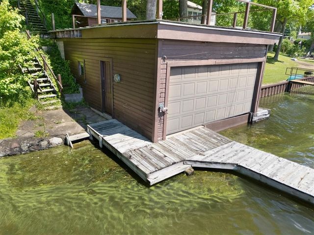 7527 Lake Bluff Road, Huron, NY 14590