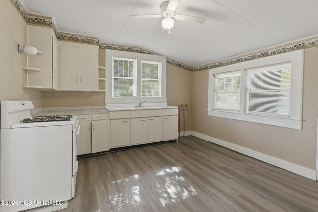 1601 25th Street, Gulfport, MS 39501
