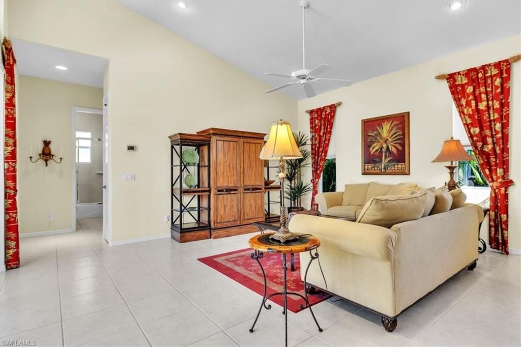 10879 Fieldfair DR, NAPLES, FL 34119 — photo 3