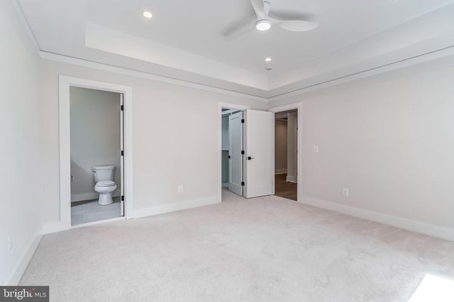 506 KINGSLEY RD SW, Vienna, VA 22180