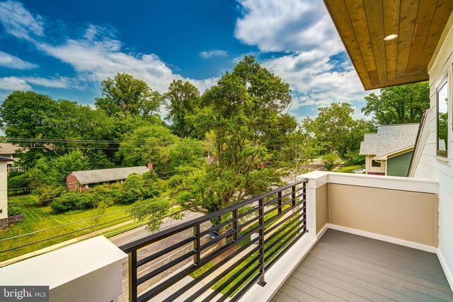 506 KINGSLEY RD SW, Vienna, VA 22180