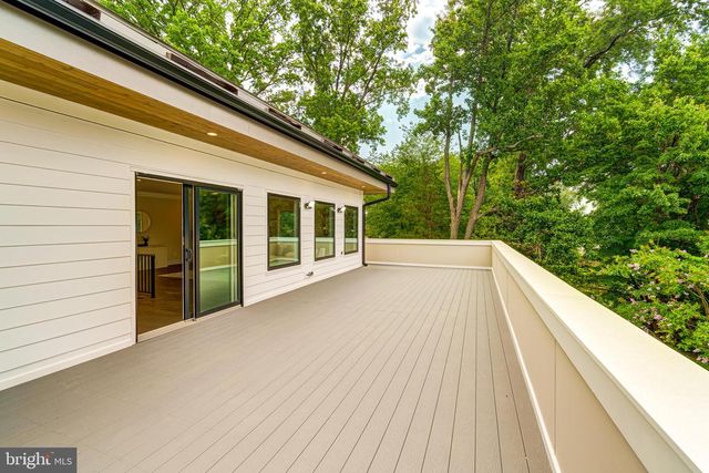 506 KINGSLEY RD SW, Vienna, VA 22180