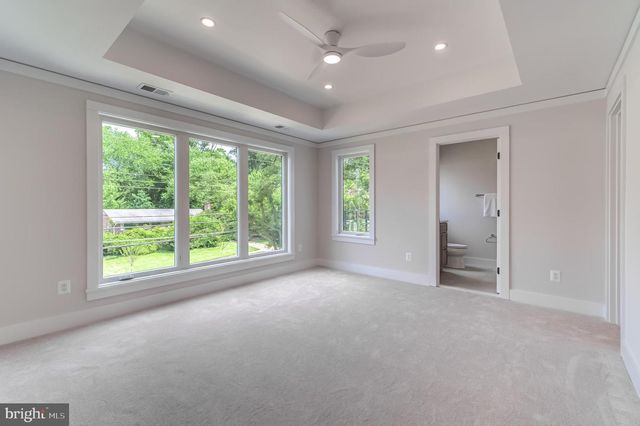 506 KINGSLEY RD SW, Vienna, VA 22180