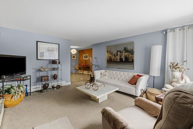 345 Gardner St, New Bedford, MA 02740