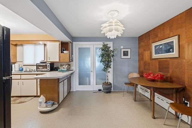 345 Gardner St, New Bedford, MA 02740