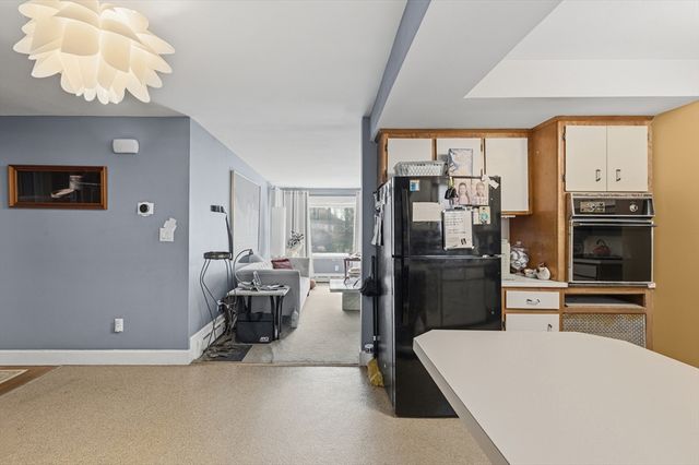 345 Gardner St, New Bedford, MA 02740