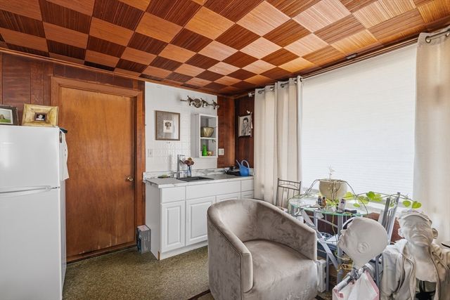 345 Gardner St, New Bedford, MA 02740