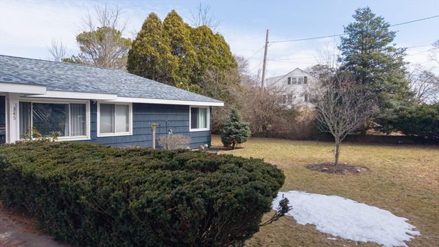 345 Gardner St, New Bedford, MA 02740