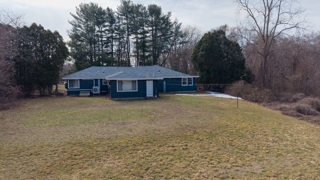 345 Gardner St, New Bedford, MA 02740