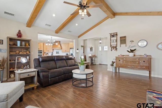 715 VZ County Road 1803, Grand Saline, TX 75140