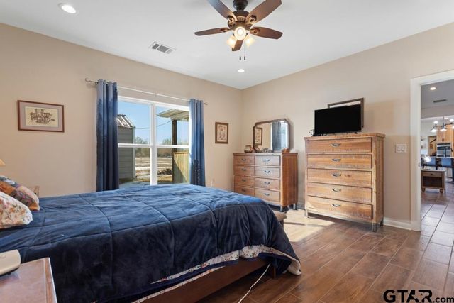 715 VZ County Road 1803, Grand Saline, TX 75140