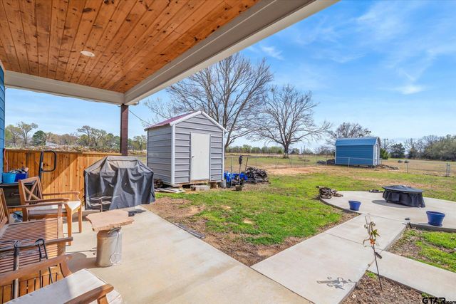715 VZ County Road 1803, Grand Saline, TX 75140