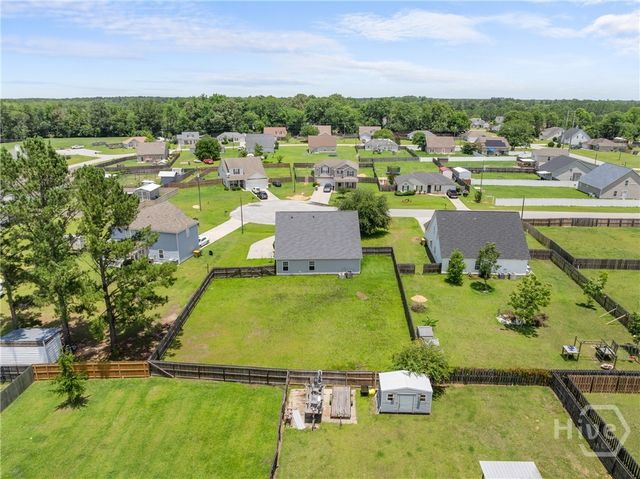 35 Oscar Court, Ellabell, GA 31308