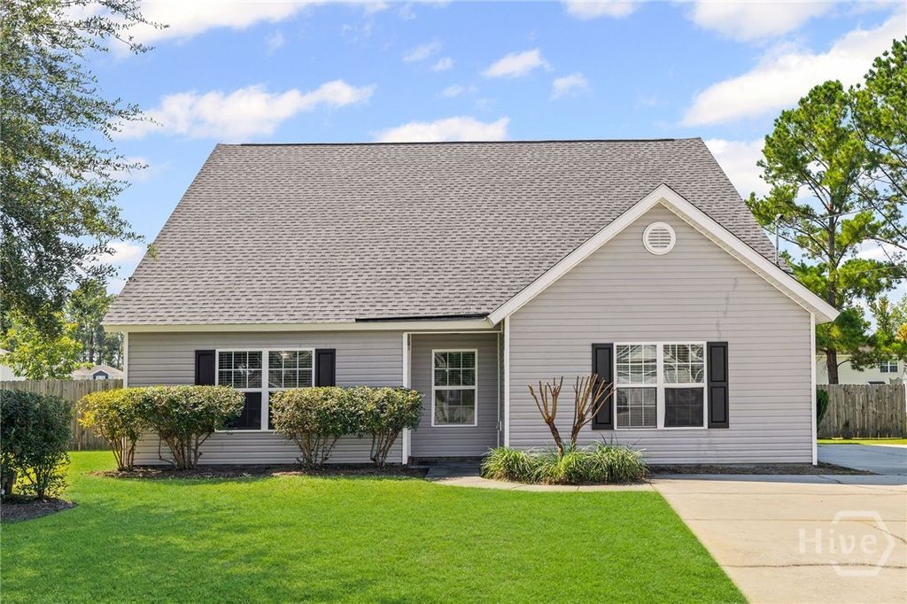 35 Oscar Court, Ellabell, GA 31308
