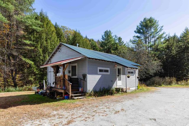 282 Skunk Hollow Road, Hartland, VT 05048