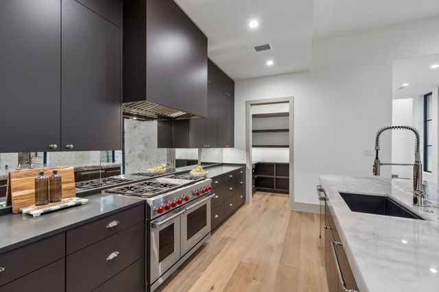 4130 Prescott Avenue, Dallas, TX 75219