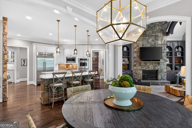 4571 Oglethorpe Loop NW, Acworth, GA 30101